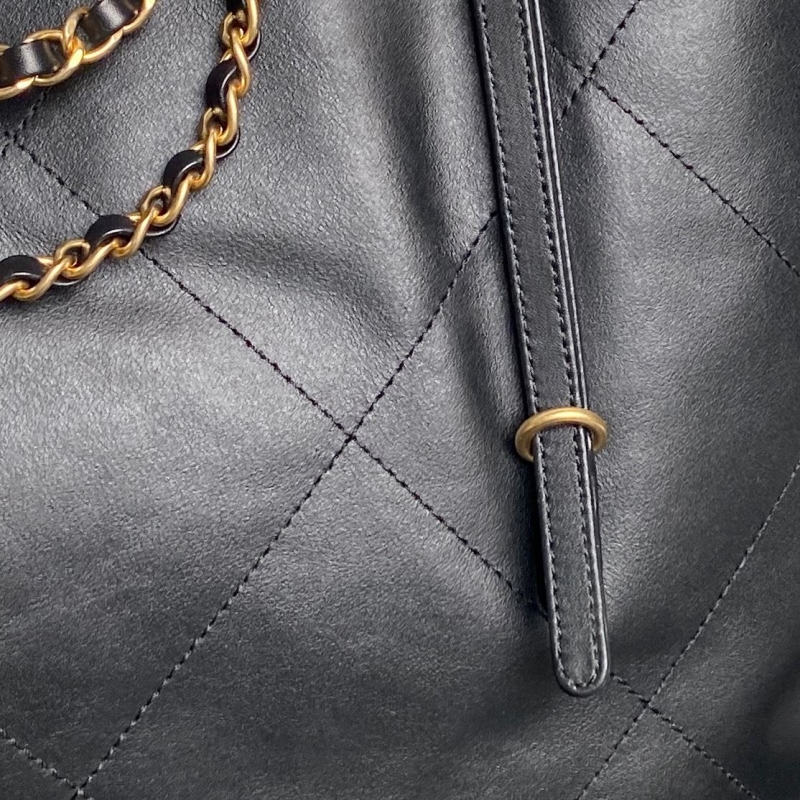 Ch**el shopping bags